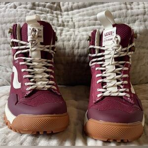 VANS Ultrarange EXO Hi Gore-Tex MTE-3 Sneakers / Hiking / Snow Boots NEW 8W 6.5M